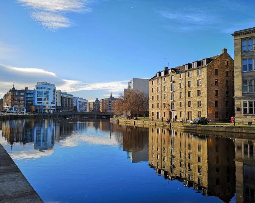 Vibrant Apartment At The Shore In Leith Единбург Екстер'єр фото